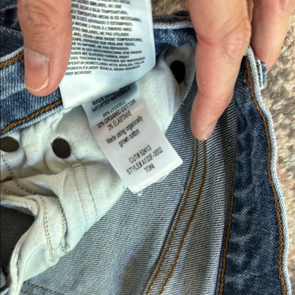 Agolde Blue Cropped Ankle Jeans - Picture 3 of 4